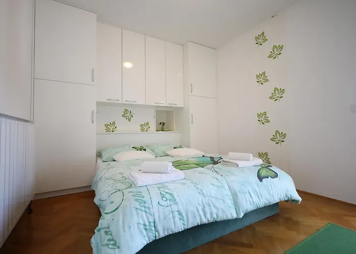 Apartments Mirakul