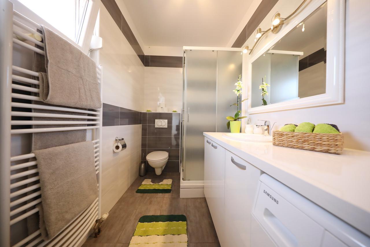 Mirakul Apartamento Zadar