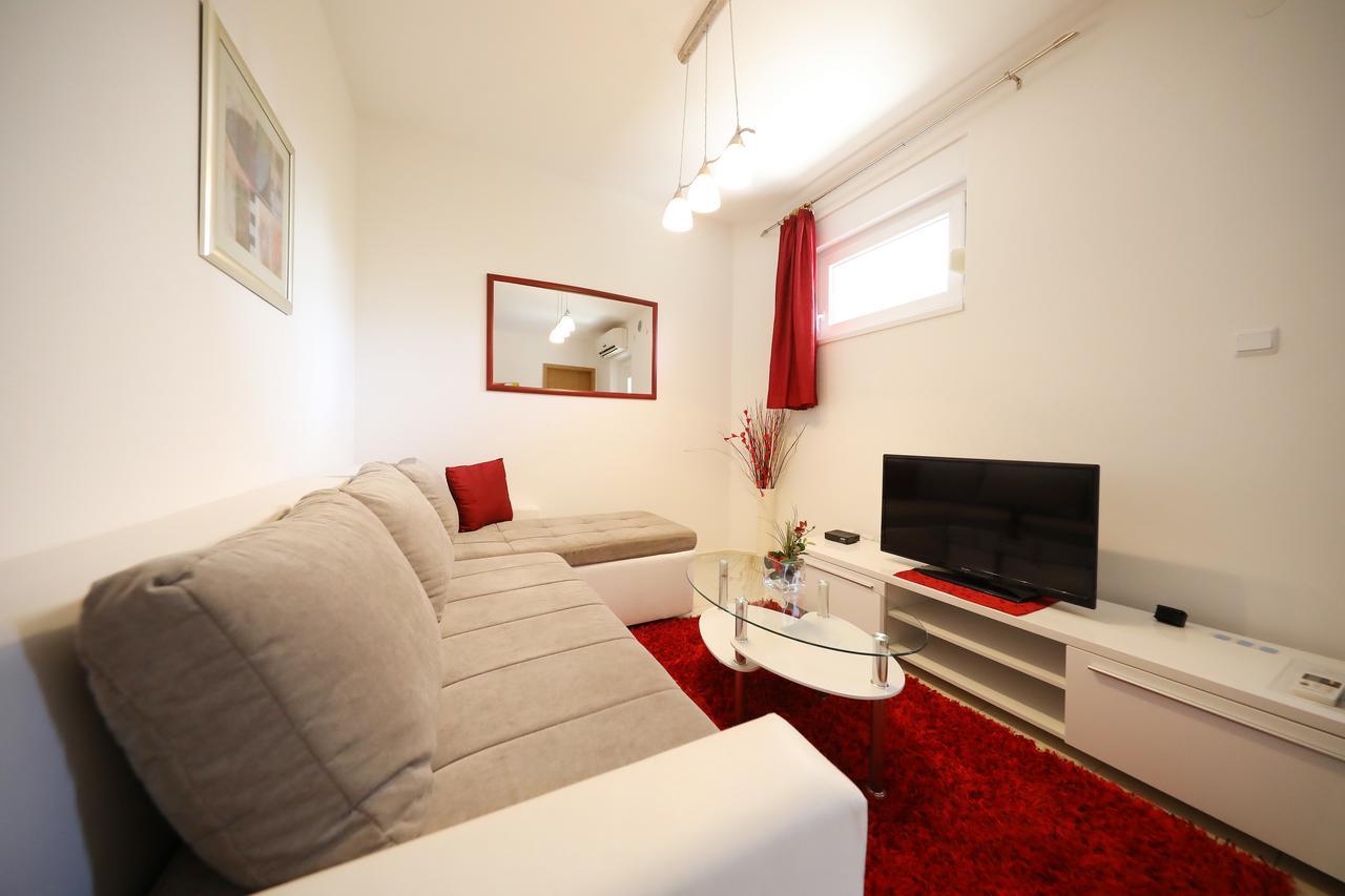 Apartment Mirakul Zadar