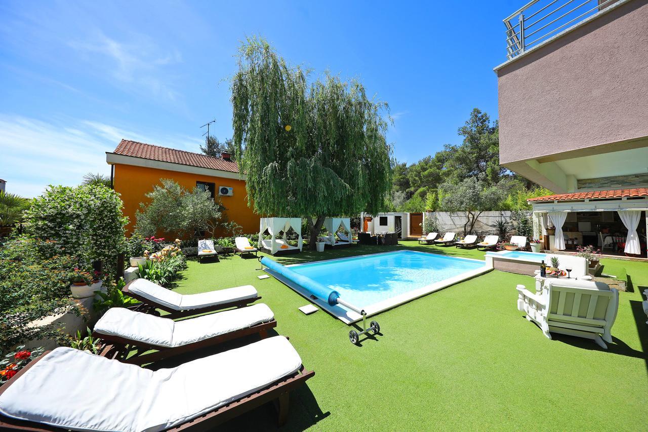 Apartment Mirakul Zadar